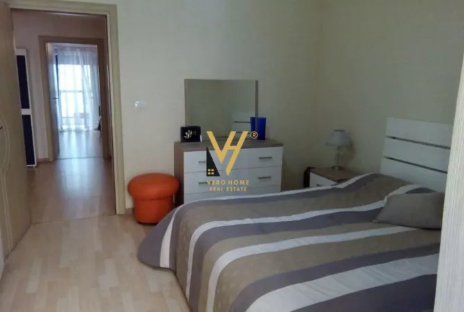 Shtepi me qera 2+1 ne Tirane - 800 Euro