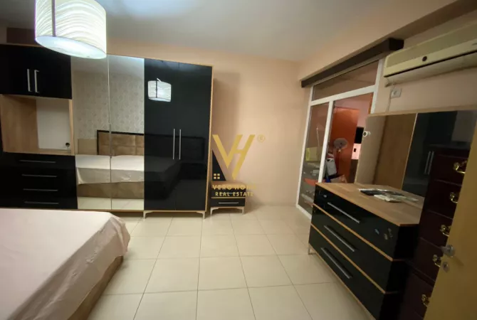 Shtepi me qera Apartament ne Tirane, 2+1, Mobilimi E mobiluar, Pagesa 600  Euro.