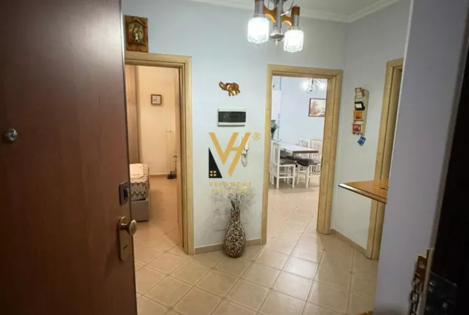 Shtepi me qera 2+1 ne Tirane - 550 Euro