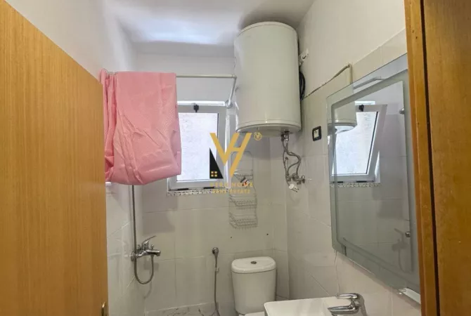 Shtepi me qera Apartament ne Tirane, 1+1, Mobilimi E mobiluar, Pagesa 60,000  Leke.