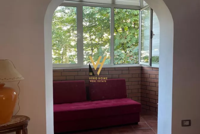 Shtepi me qera Apartament ne Tirane, 1+1, Mobilimi E mobiluar, Pagesa 600  Euro.