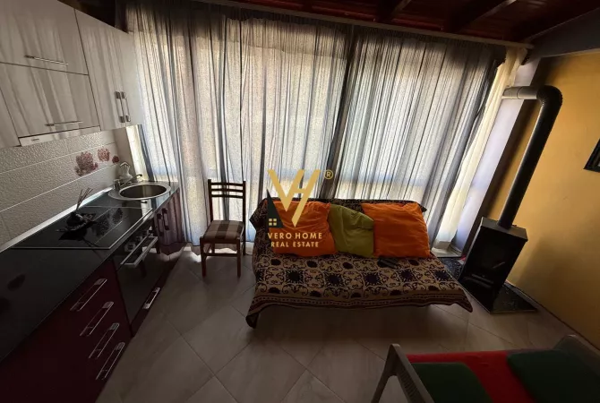 Casa in vendita 7+1 a Tirana - 800,000 Euro