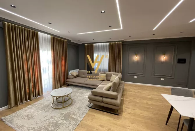 Shtepi me qera 2+1 ne Tirane - 80,000 Leke