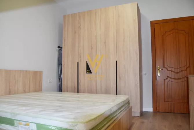 Shtepi me qera 1+1 ne Tirane - 60,000 Leke