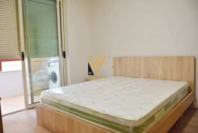 Shtepi me qera Apartament ne Tirane, 1+1, Mobilimi E mobiluar, Pagesa 60,000  Leke.