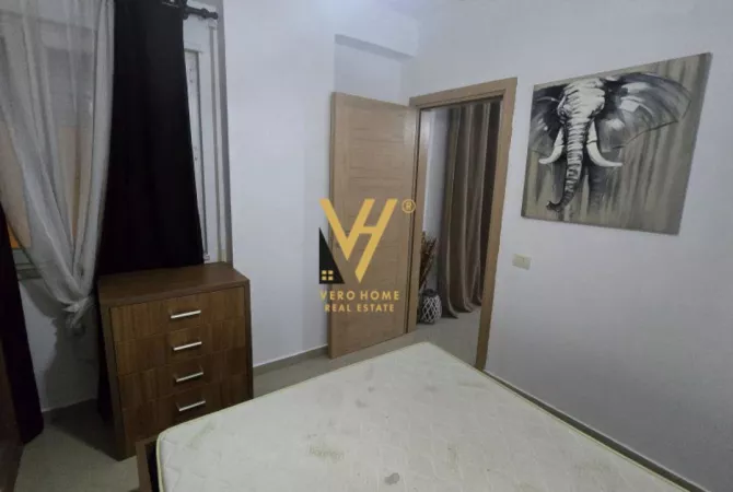 Shtepi me qera 2+1 ne Tirane - 50,000 Leke