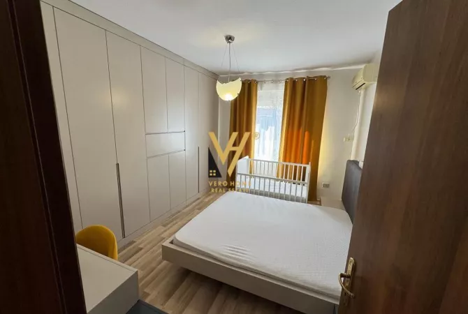 Shtepi me qera 1+1 ne Tirane - 650 Euro