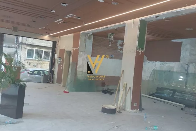 Ambient biznesi me qera 1+1 ne Tirane - 1,700 Euro
