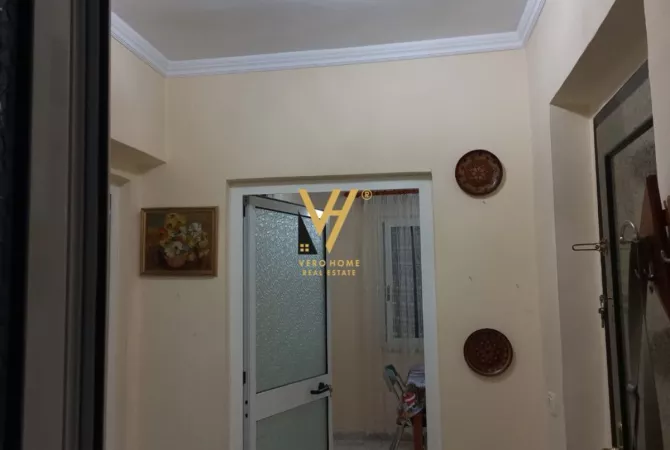 Shtepi me qera Apartament ne Tirane, 1+1, Mobilimi E mobiluar, Pagesa 550  Euro.