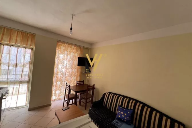 Shtepi me qera 1+1 ne Tirane - 450 Euro