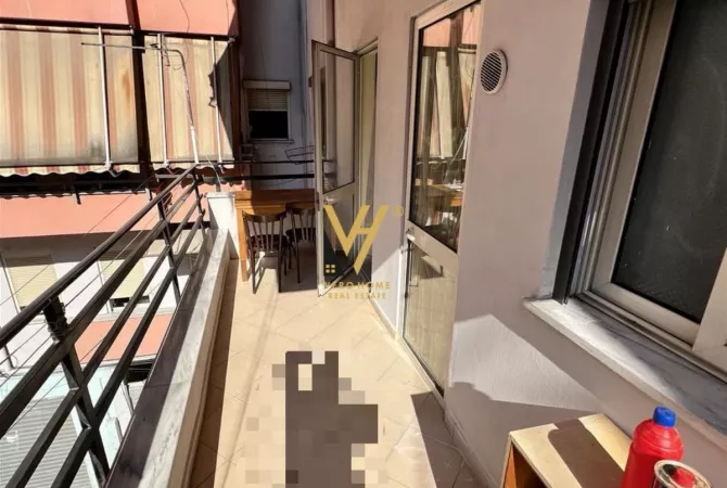 Shtepi me qera Apartament ne Tirane, 1+1, Mobilimi E mobiluar, Pagesa 450  Euro.