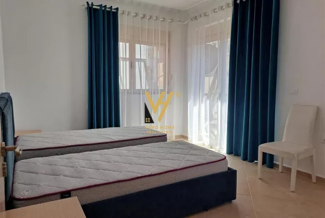 Shtepi me qera 2+1 ne Tirane - 1,000 Euro