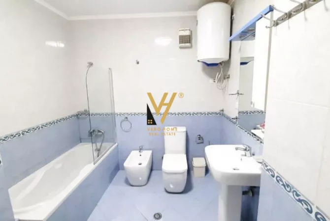 Shtepi me qera 2+1 ne Tirane - 700 Euro