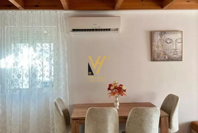 Shtepi me qera Apartament ne Tirane, 2+1, Mobilimi E mobiluar, Pagesa 54,000  Leke.