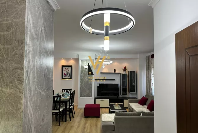 Shtepi ne shitje 2+1 ne Tirane - 145,000 Euro