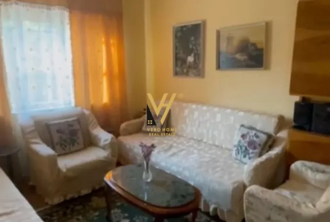 Shtepi me qera 2+1 ne Tirane - 45,000 Leke