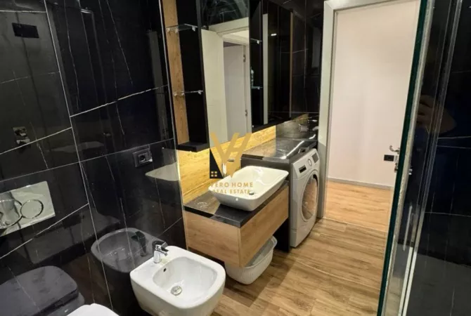 Shtepi me qera Apartament ne Tirane, 1+1, Mobilimi Pjeserisht e mobiluar, Pagesa 80,000  Leke.