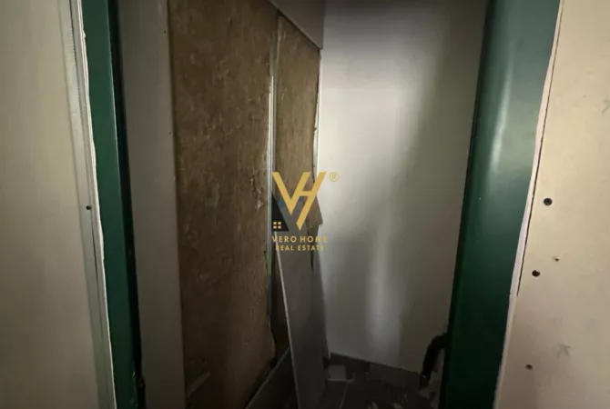 Ambient biznesi me qera 1+1 ne Tirane - 450 Euro