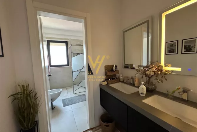 Shtepi me qera Apartament ne Tirane, 2+1, Mobilimi E mobiluar, Pagesa 1,450  Euro.