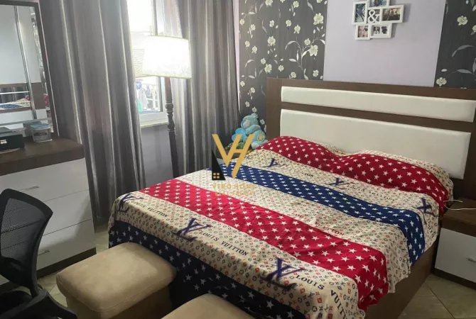 Shtepi ne shitje Apartament ne Tirane, 2+1, Mobilimi E mobiluar, Pagesa 162,000  Euro.