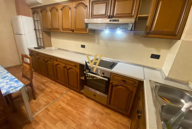 Shtepi me qera 3+1 ne Tirane - 700 Euro