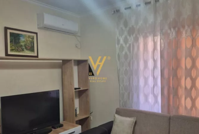 Shtepi me qera 1+1 ne Tirane - 450 Euro