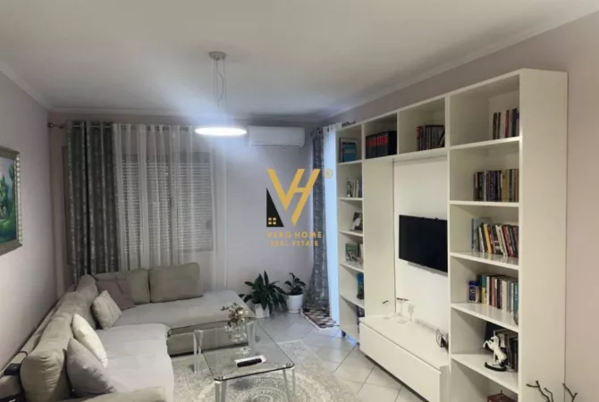Shtepi me qera 1+1 ne Tirane - 45,000 Leke