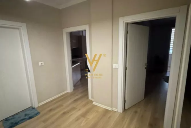 Shtepi me qera Apartament ne Tirane, 1+1, Mobilimi E mobiluar, Pagesa 900  Euro.