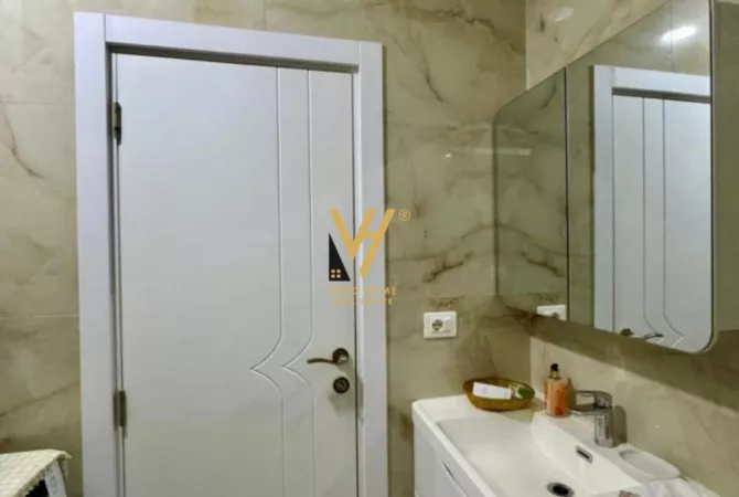 Shtepi me qera Apartament ne Tirane, 1+1, Mobilimi E mobiluar, Pagesa 900  Euro.