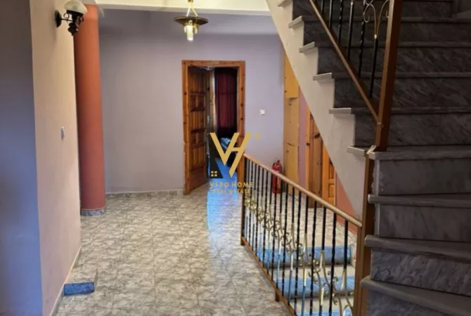 SHITET HOTEL BAR RESTORANT NE KORCE 400.000 EURO