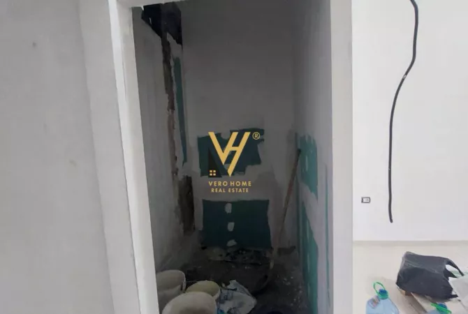 Ambient biznesi me qera 1+1 ne Tirane - 2,500 Euro