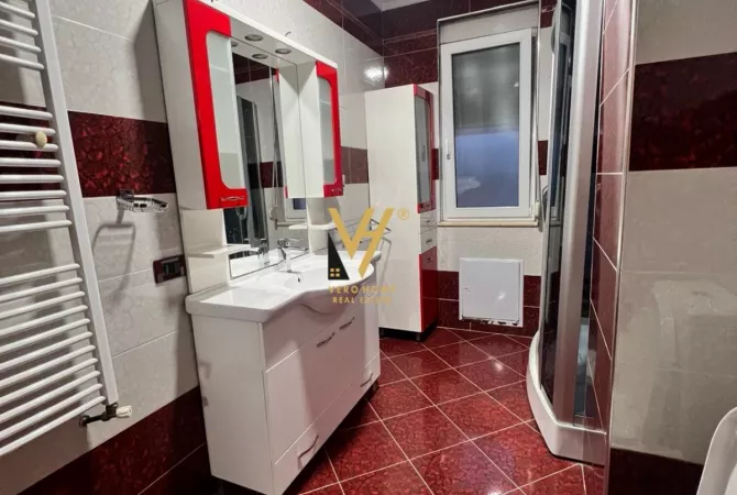 Casa in affitto 2+1 a Tirana - 700 Euro