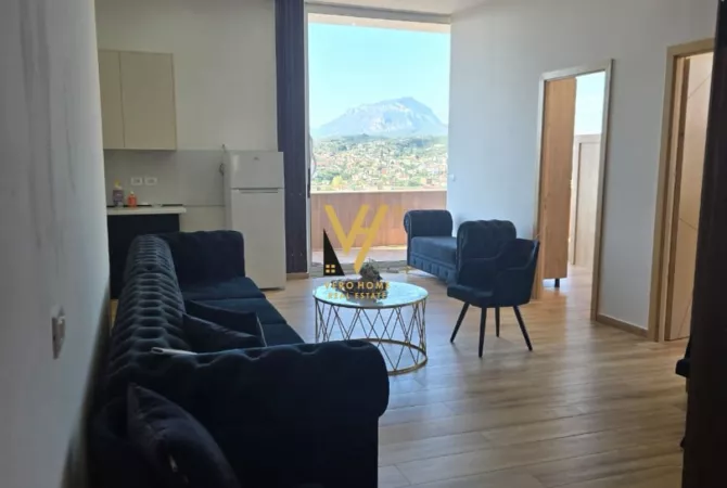 Shtepi me qera Shtepi Private ne Tirane, 5+1, Mobilimi E mobiluar, Pagesa 1,500  Euro.