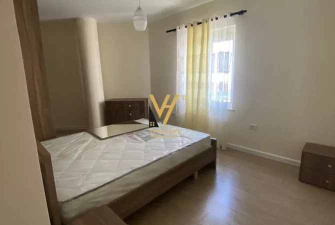 Shtepi me qera 2+1 ne Tirane - 550 Euro