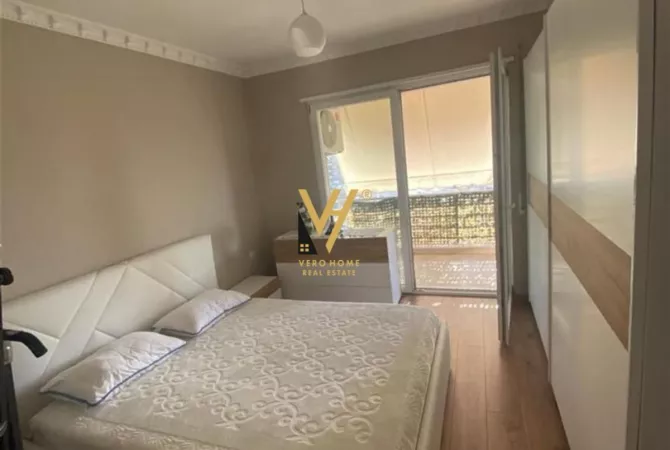 Shtepi me qera 2+1 ne Tirane - 700 Euro