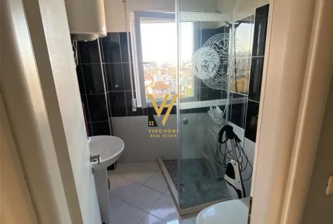 Shtepi me qera Apartament ne Tirane, 2+1, Mobilimi E mobiluar, Pagesa 700  Euro.