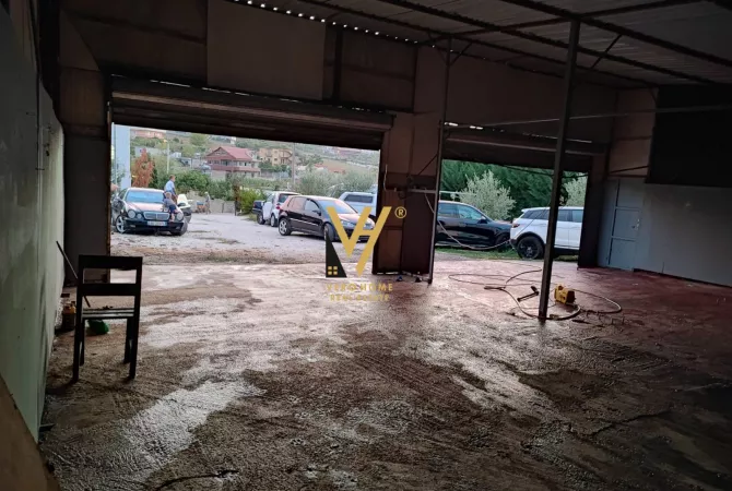Ambient biznesi me qera 4+1 ne Tirane - 700 Euro