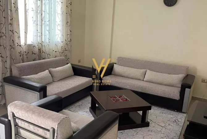 Shtepi me qera 2+1 ne Tirane - 45,000 Leke