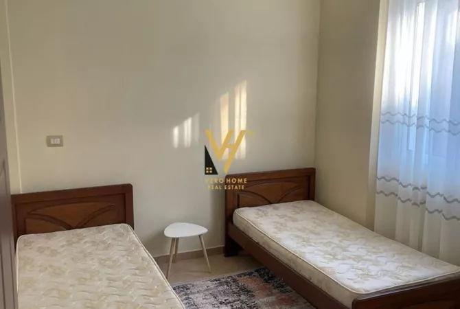 Shtepi me qera Apartament ne Tirane, 2+1, Mobilimi E mobiluar, Pagesa 45,000  Leke.