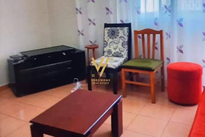 Shtepi me qera 2+1 ne Tirane - 45,000 Leke