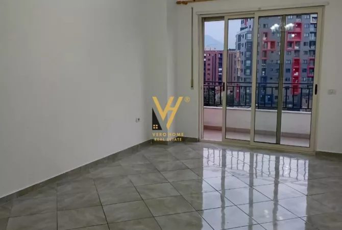 Shtepi me qera Apartament ne Tirane, 2+1, Mobilimi E mobiluar, Pagesa 40,000  Leke.