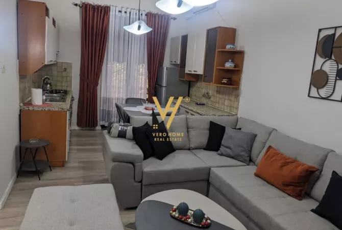 Shtepi me qera 2+1 ne Tirane - 600 Euro