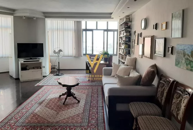 Shtepi me qera 2+1 ne Tirane - 650 Euro