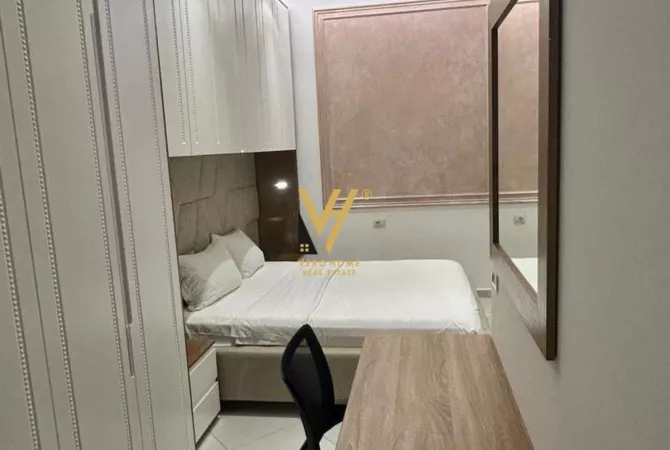 Shtepi me qera Apartament ne Tirane, 2+1, Mobilimi E mobiluar, Pagesa 750  Euro.
