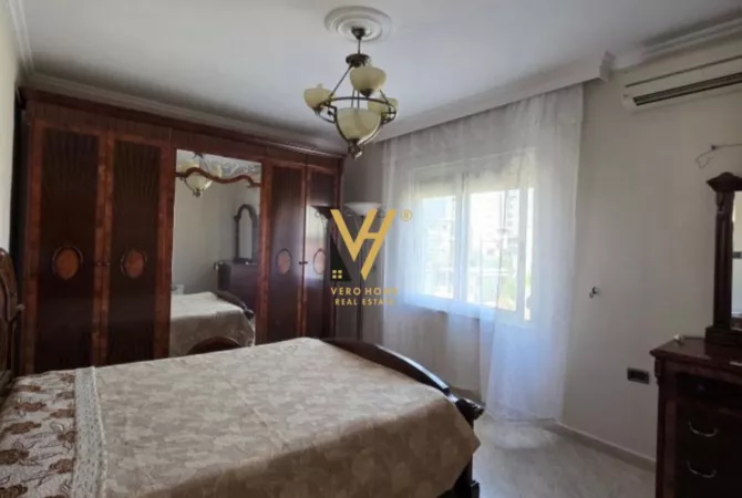 Shtepi me qera 2+1 ne Tirane - 60,000 Leke