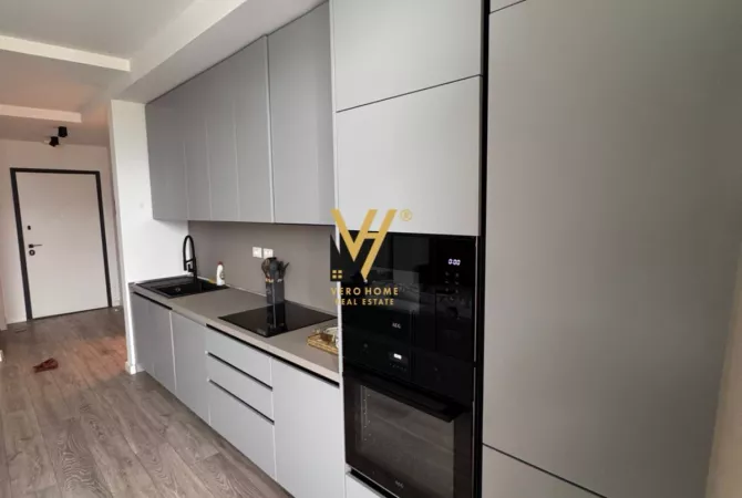 Shtepi me qera 2+1 ne Tirane - 160,000 Leke