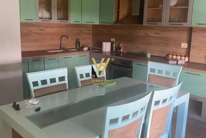 Shtepi me qera 2+1 ne Tirane - 700 Euro