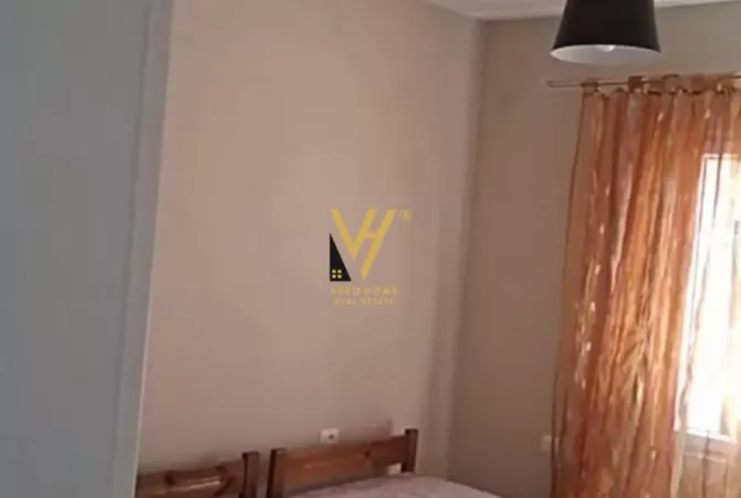 Shtepi me qera 3+1 ne Tirane - 50,000 Leke
