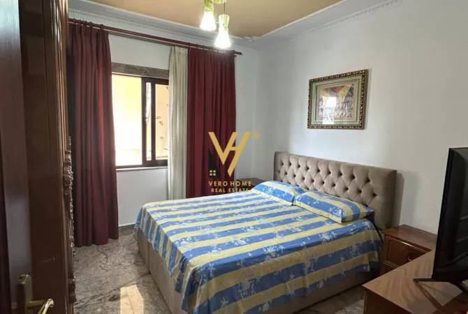 Shtepi me qera 2+1 ne Tirane - 950 Euro