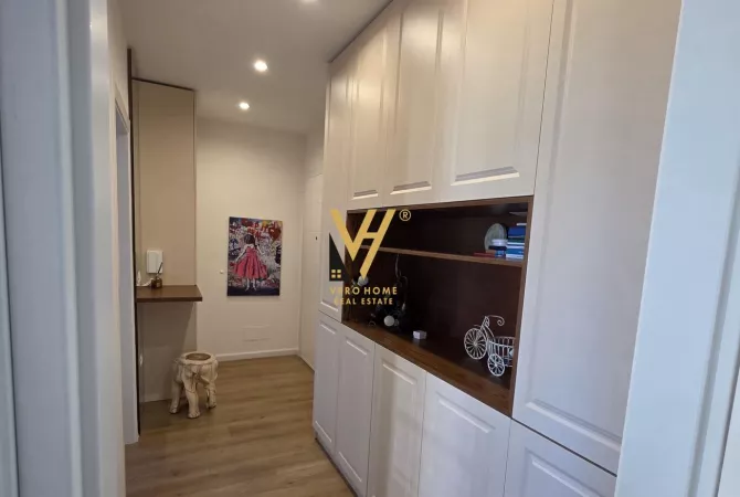 Shtepi me qera Apartament ne Tirane, 1+1, Mobilimi E mobiluar, Pagesa 750  Euro.